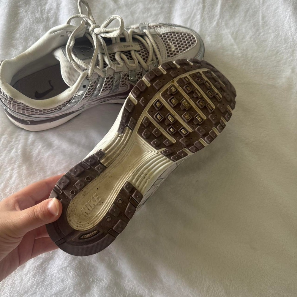 Y2K purple and silver Nike P-6000 sneakers running athletic - Picture 2 of 3